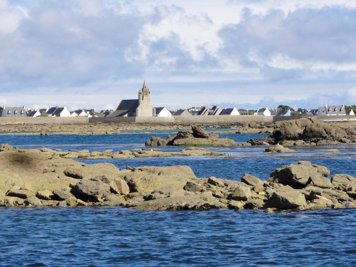 Saint-Guénolé Les Volets Bleus B&B 외부 사진