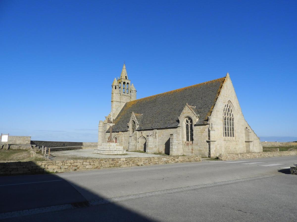 Saint-Guénolé Les Volets Bleus B&B 외부 사진